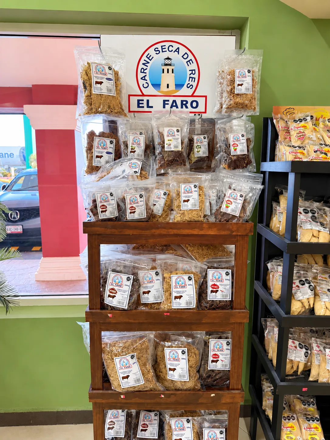 Carne seca de res en la tienda del parador
